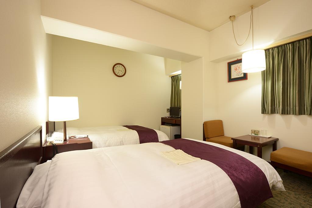 Ueda Plaza Hotel Luaran gambar